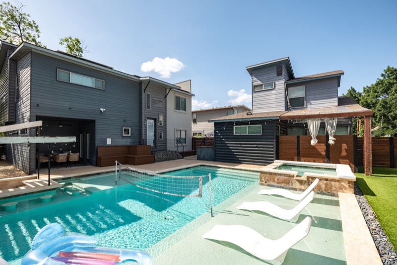 East Austin pool house